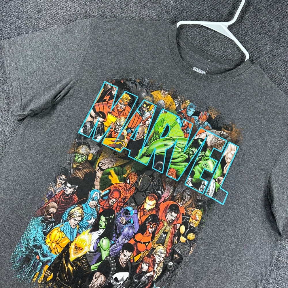 Avengers T Shirt Mens XL Extra Large Grey Marvel Comics Graphic Character‎ Tee